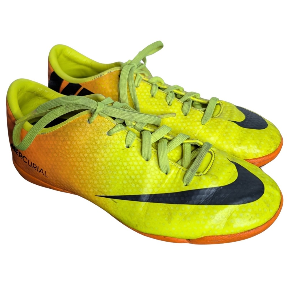 Nike Boy's 2 Yellow Orange Ombre Lace up Athletic Running Shoes